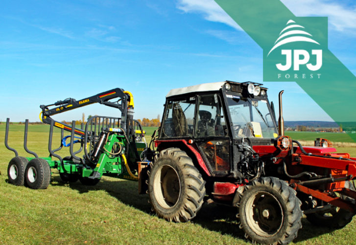 Traktor ZETOR a vyvážecí vlek Farma CT 6,3-9