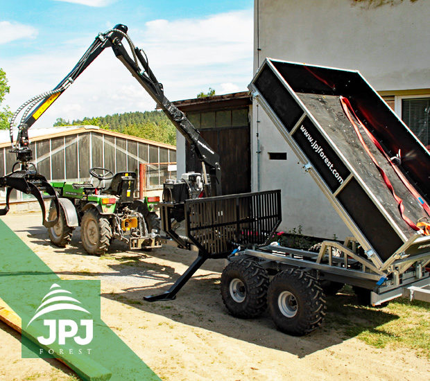 Malotraktor a vyvážečka Vahva Jussi 2000_320 s hydraulicky sklopnou korbou