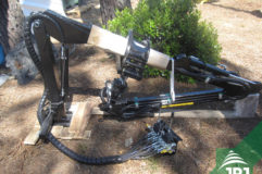 Hydraulická ruka Vahva Jussi 400 (podstavcová verze)