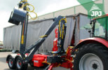 hydraulický jeřáb Bigab pro traktorový nosič kontejnerů